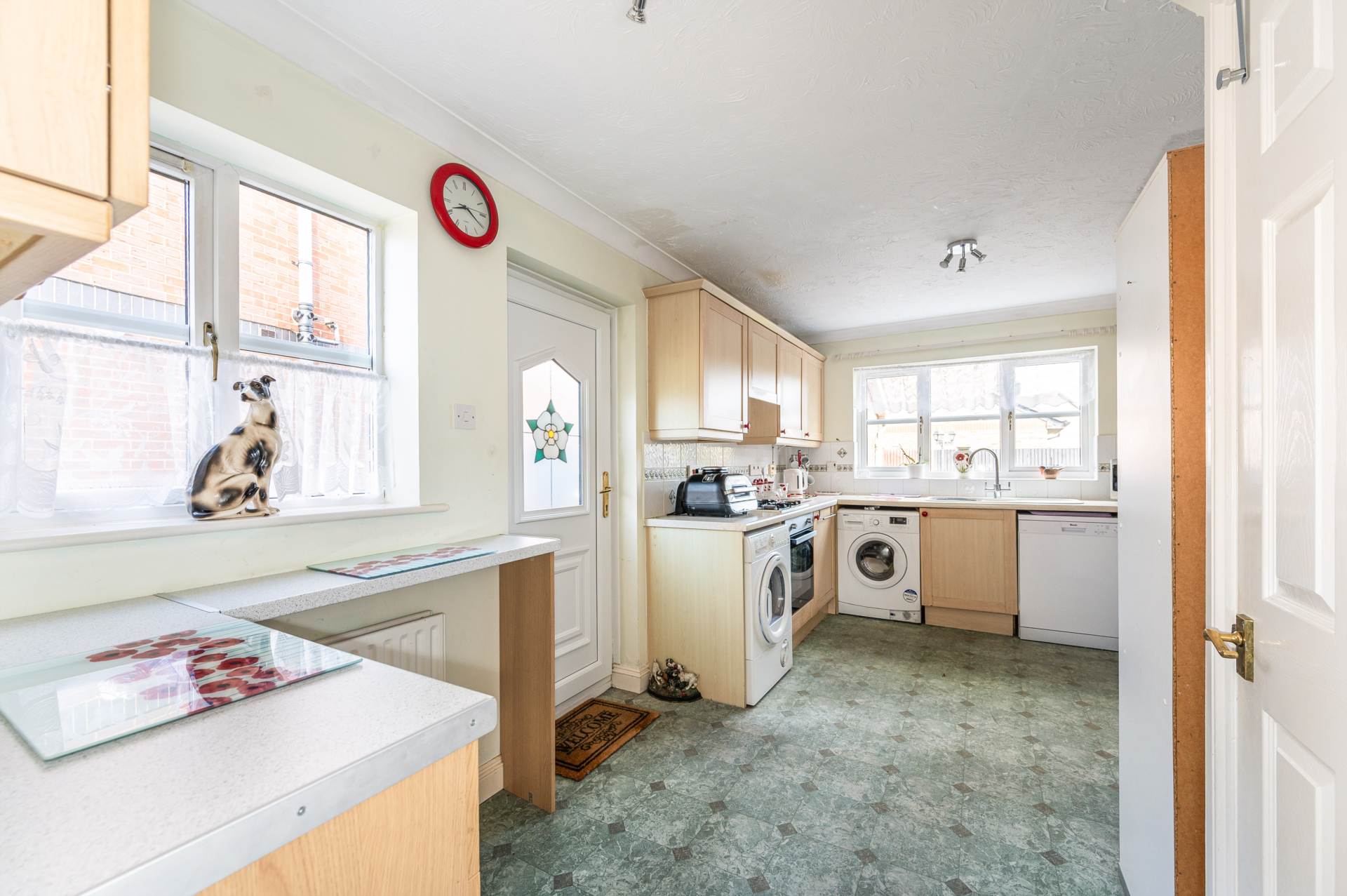 Shalbourne Crescent, Bracklesham Bay, West Sussex, PO20, Image 5