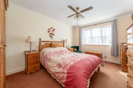 Shalbourne Crescent, Bracklesham Bay, West Sussex, PO20, Image 10