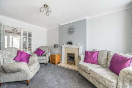 Shalbourne Crescent, Bracklesham Bay, West Sussex, PO20, Image 6