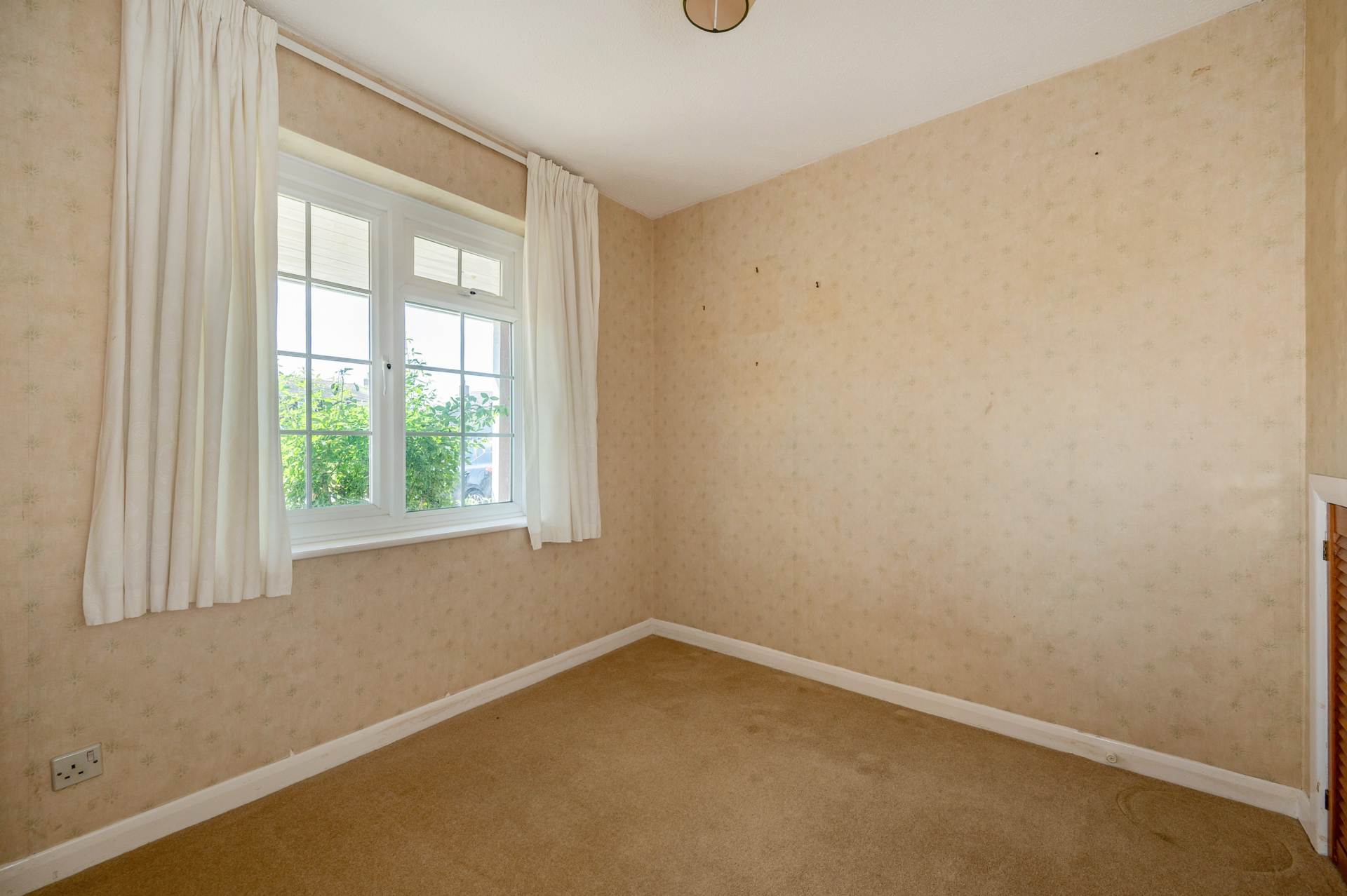 Royce Close, West Wittering, PO20, Image 15
