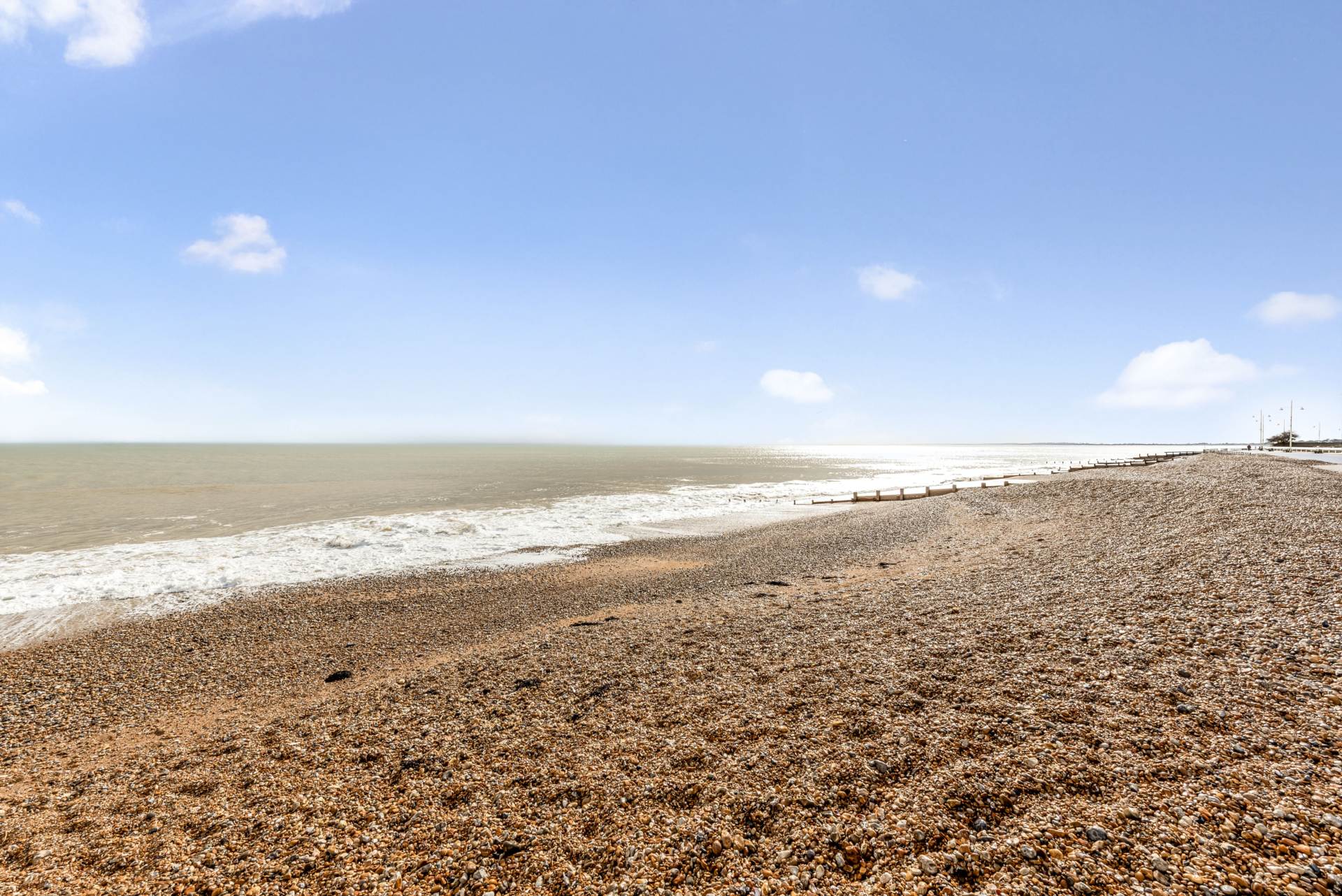 Bassett Road, Bognor Regis, West Sussex, Image 14