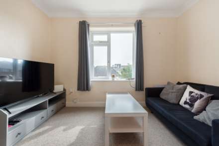 Bassett Road, Bognor Regis, West Sussex, Image 2