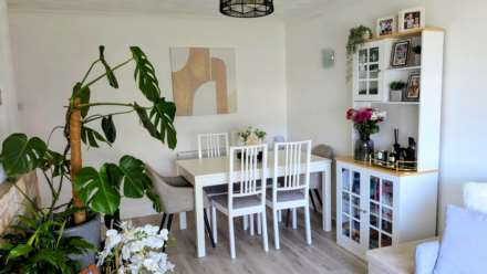 Elm Close, Bracklesham, Image 4