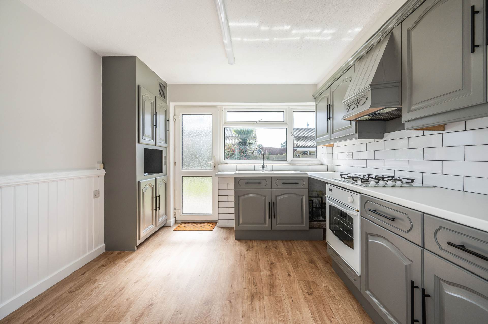 Grayswood Avenue, Bracklesham Bay, West Sussex, PO20, Image 4