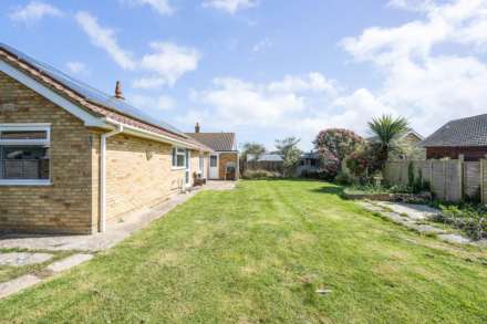 Grayswood Avenue, Bracklesham Bay, West Sussex, PO20, Image 16