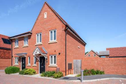 Charlie Drive, Bracklesham Bay, West Sussex, PO20