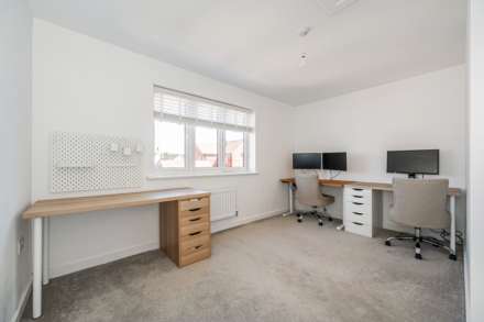 Charlie Drive, Bracklesham Bay, West Sussex, PO20, Image 12