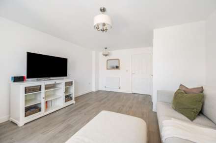 Charlie Drive, Bracklesham Bay, West Sussex, PO20, Image 2