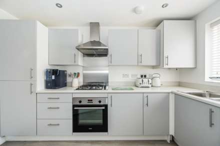 Charlie Drive, Bracklesham Bay, West Sussex, PO20, Image 3