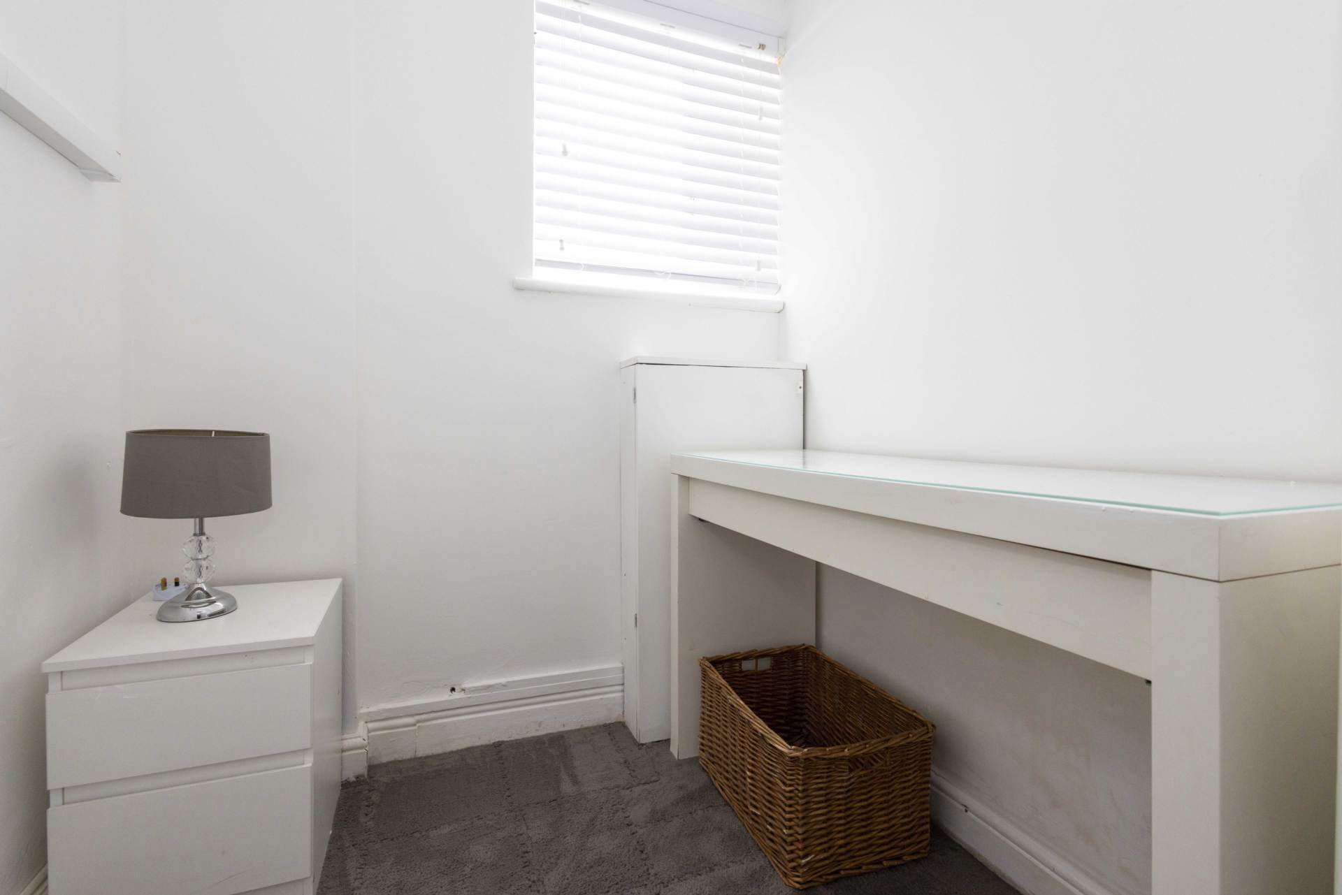 Windsor Close, Hayling Island, PO11, Image 11