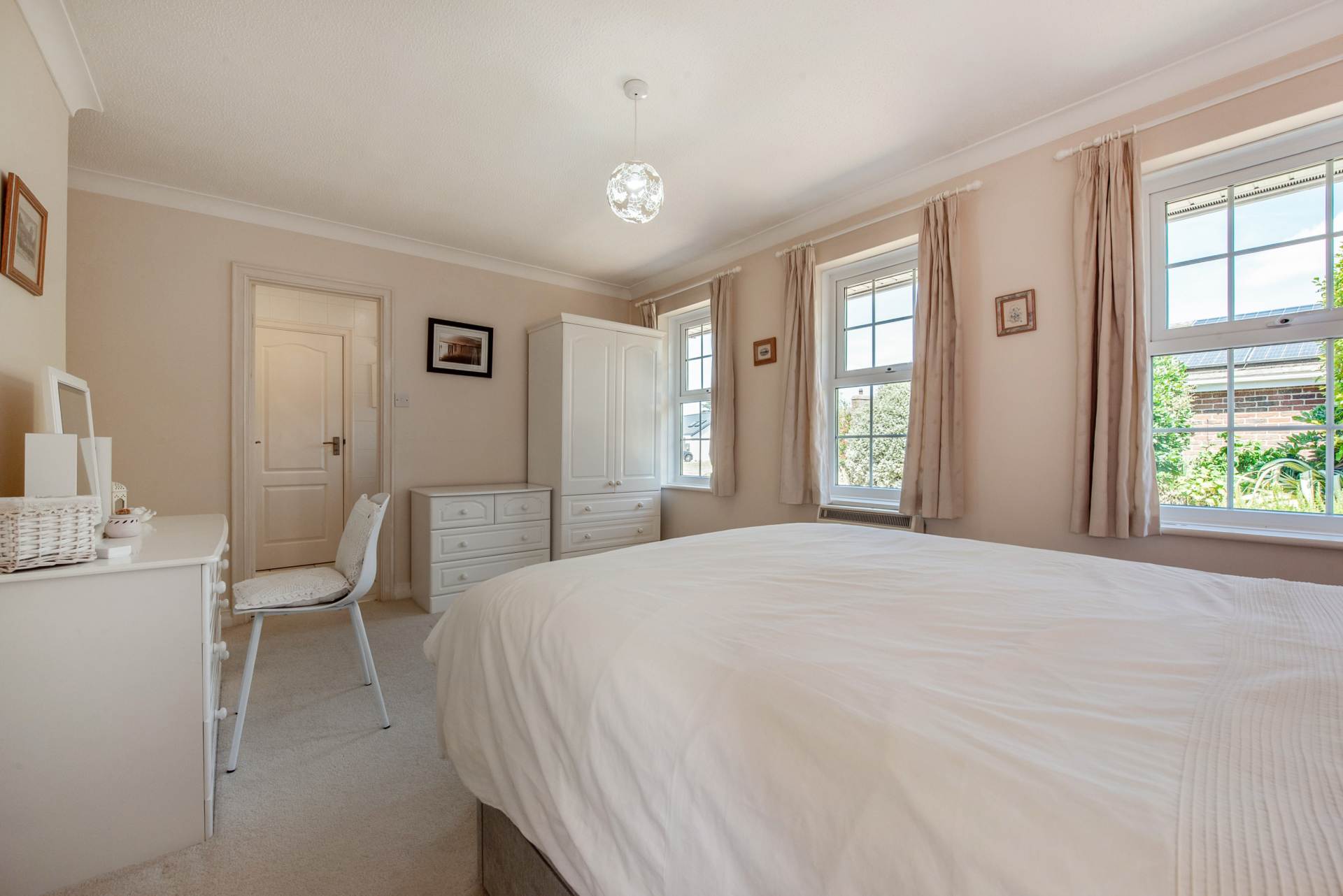 Middlefield, West Wittering, West Sussex, PO20, Image 11