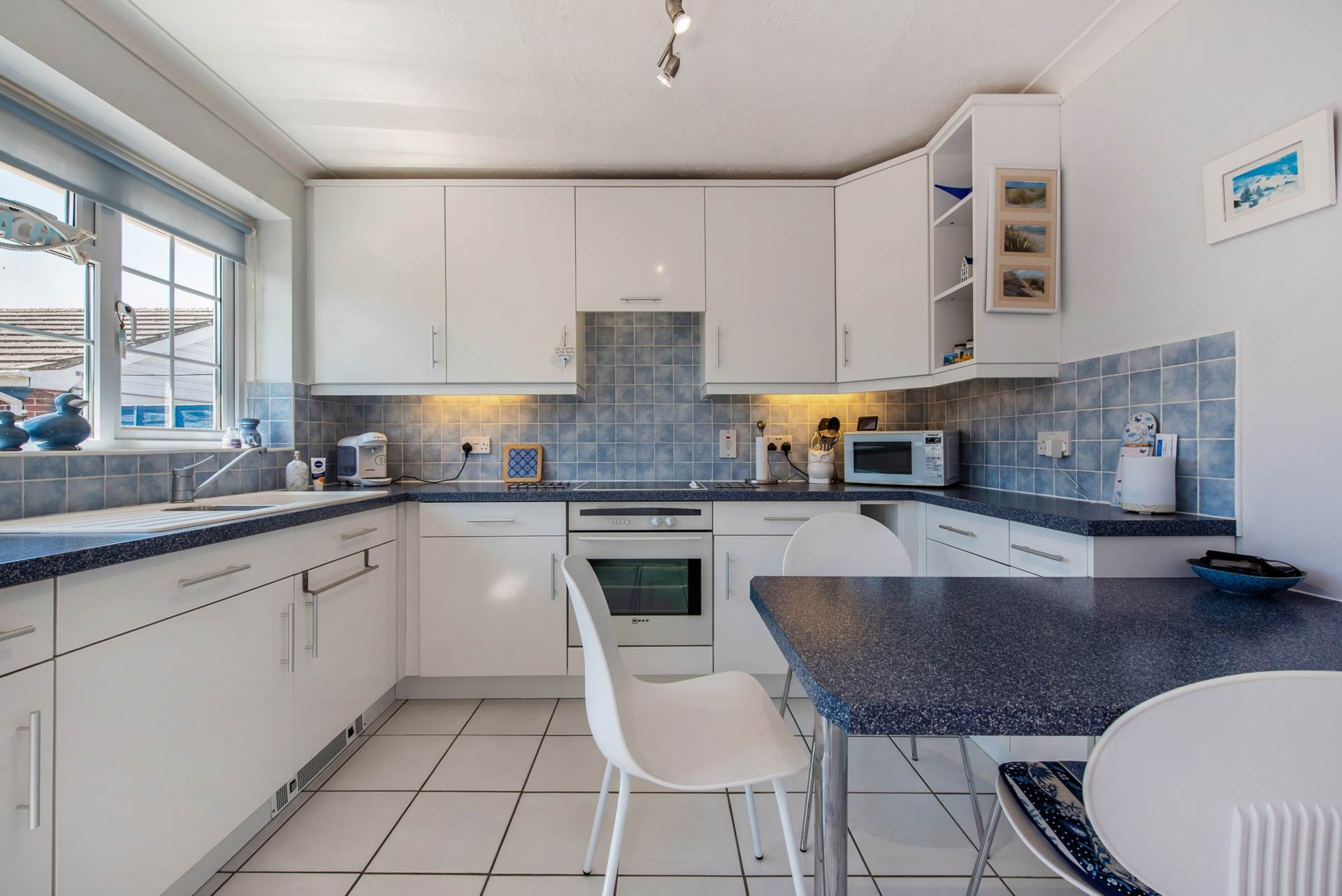 Middlefield, West Wittering, West Sussex, PO20, Image 3