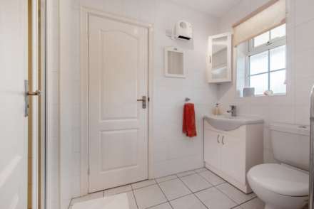 Middlefield, West Wittering, West Sussex, PO20, Image 9