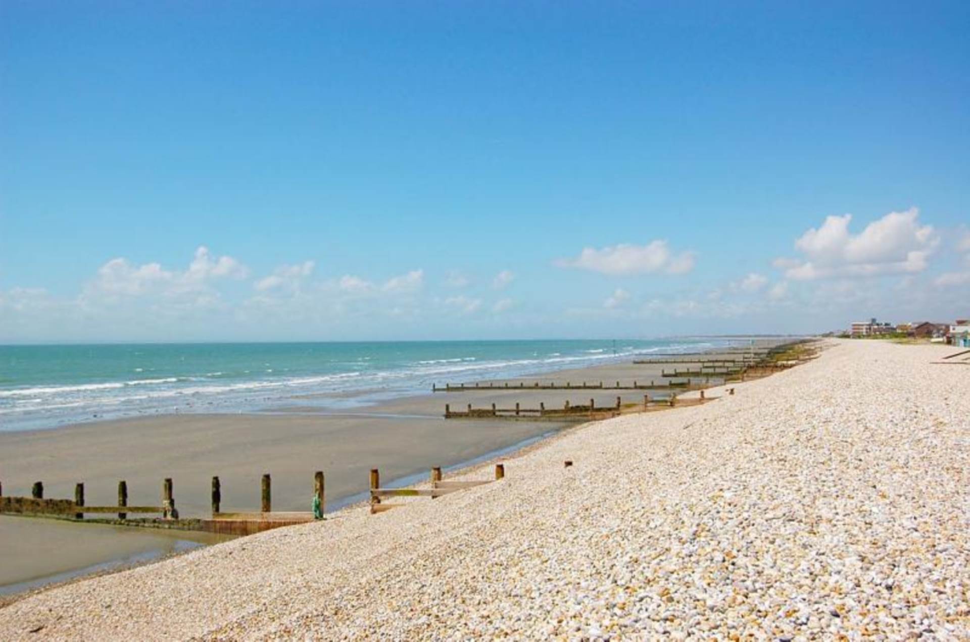 Rostock Court, Bracklesham Lane, Bracklesham, Image 10