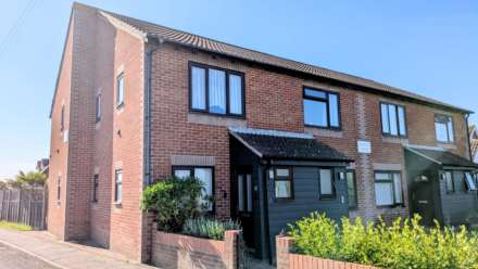 Rostock Court, Bracklesham Lane, Bracklesham, Image 1