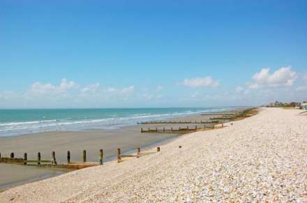 Rostock Court, Bracklesham Lane, Bracklesham, Image 10