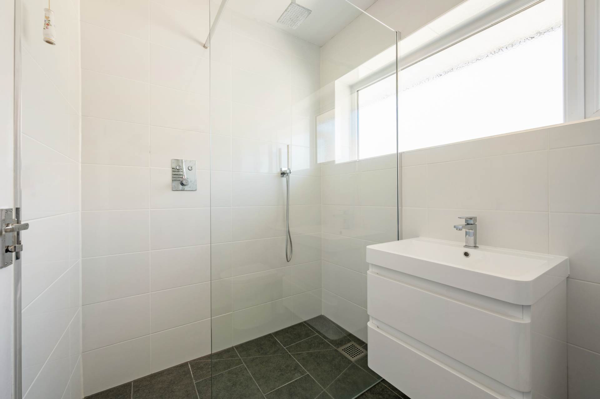 Grayswood Avenue, Bracklesham Bay, West Sussex, PO20, Image 13