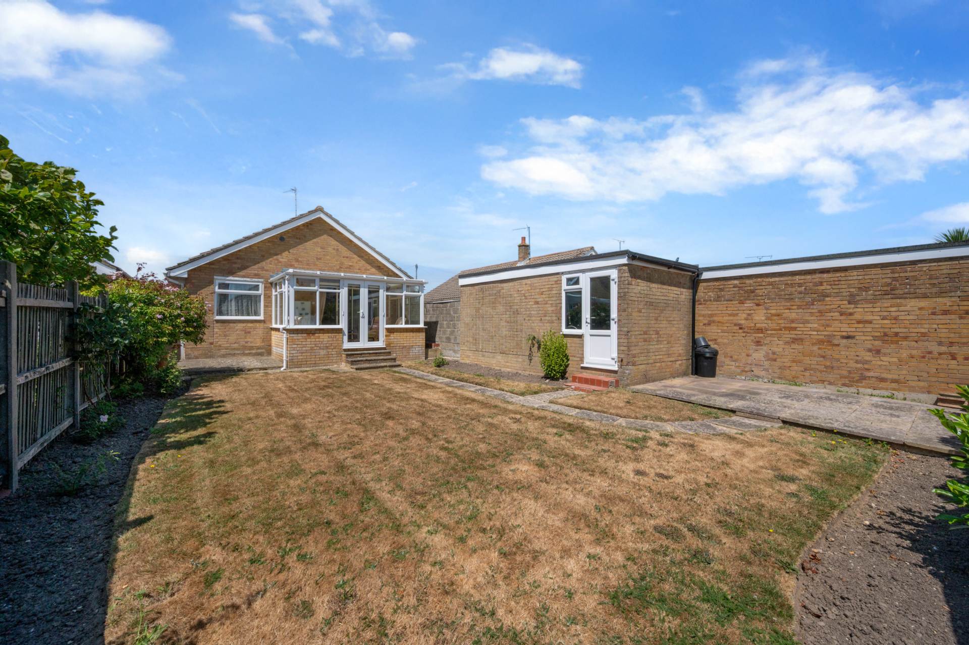 Grayswood Avenue, Bracklesham Bay, West Sussex, PO20, Image 17