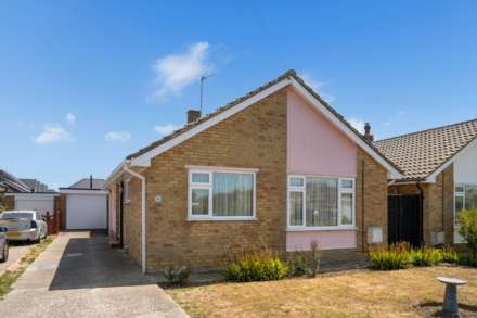 Grayswood Avenue, Bracklesham Bay, West Sussex, PO20, Image 18