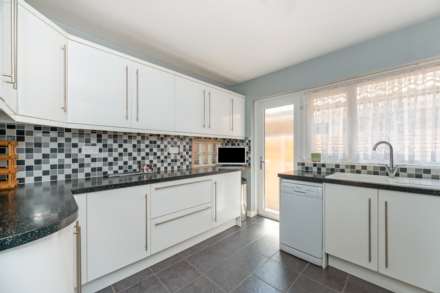 Grayswood Avenue, Bracklesham Bay, West Sussex, PO20, Image 5