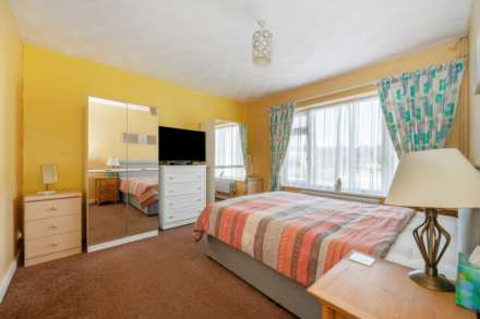 Grayswood Avenue, Bracklesham Bay, West Sussex, PO20, Image 8