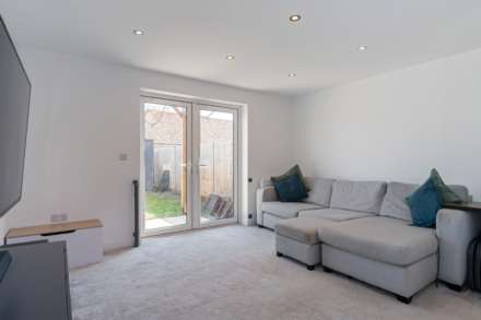 Baker Close, Bracklesham Bay, Chichester, West Sussex, PO20, Image 7