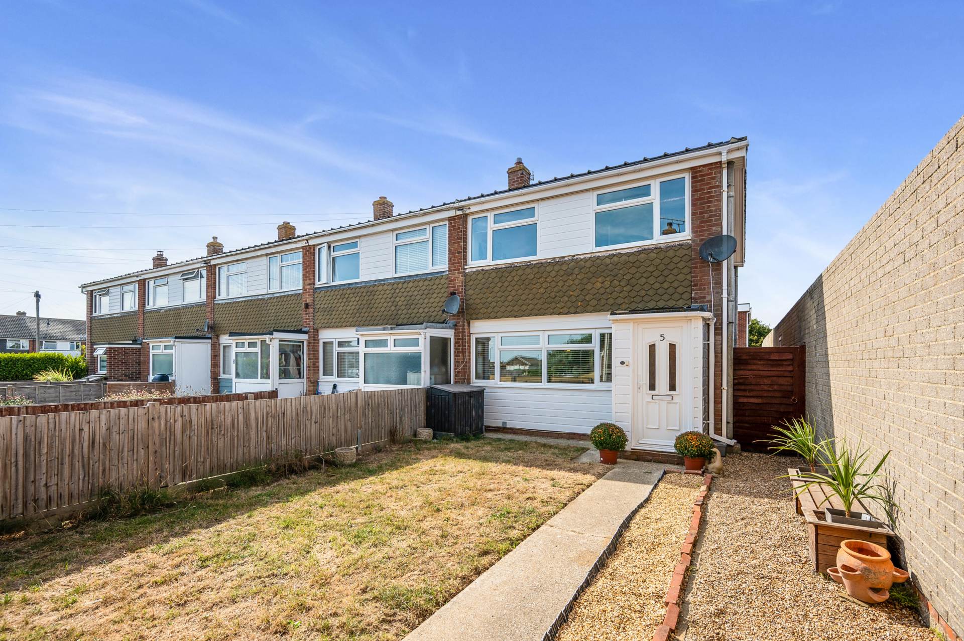 Downview Close, East Wittering, PO20, Image 1