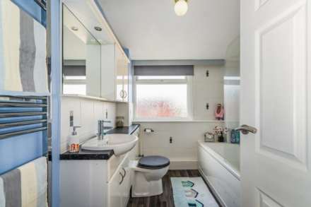 Downview Close, East Wittering, PO20, Image 13
