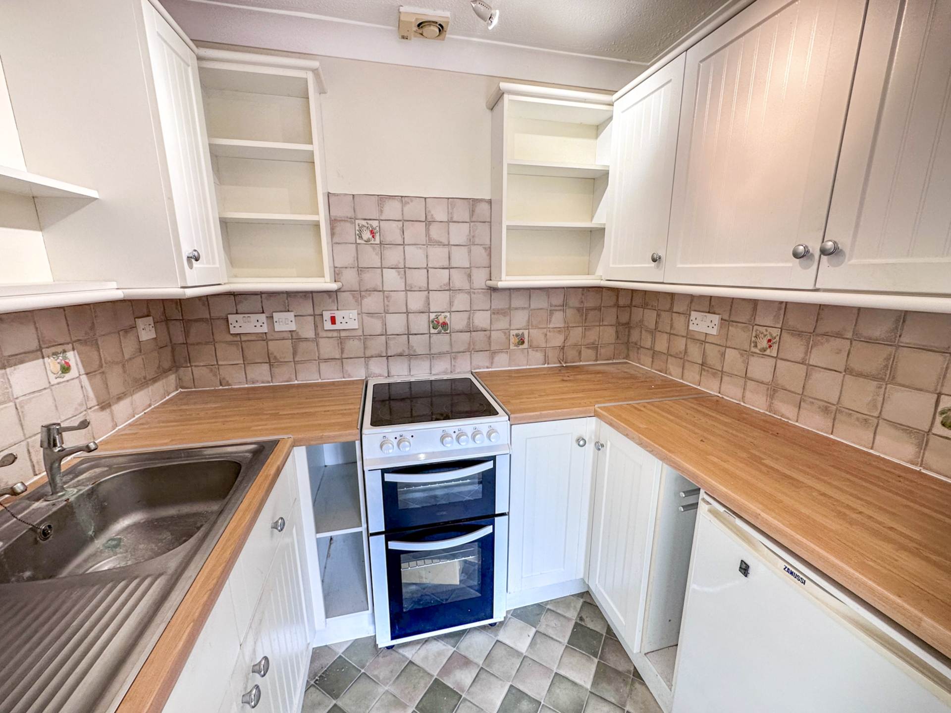 Windmill Court, East Wittering, PO20, Image 3