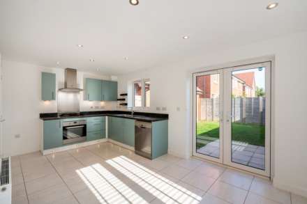Charlie Drive, Bracklesham Bay, PO20, Image 3