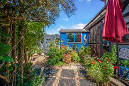 Armada Court, Bracklesham Bay, PO20, Image 11