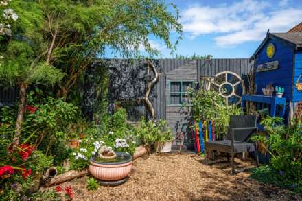 Armada Court, Bracklesham Bay, PO20, Image 13