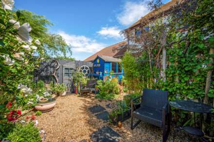 Armada Court, Bracklesham Bay, PO20, Image 14
