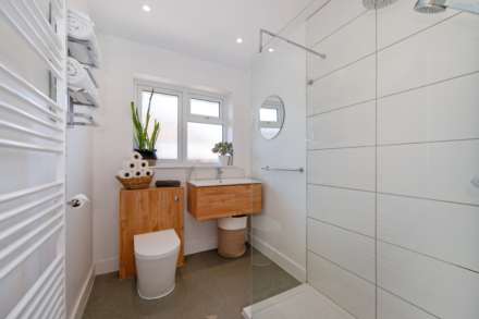 Sunnymead Drive, Waterlooville, PO7, Image 12