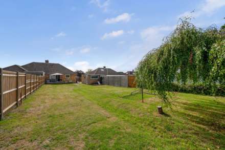Sunnymead Drive, Waterlooville, PO7, Image 18
