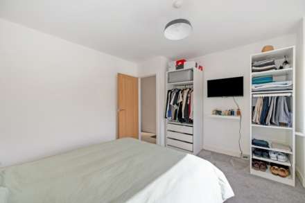 Sunnymead Drive, Waterlooville, PO7, Image 9