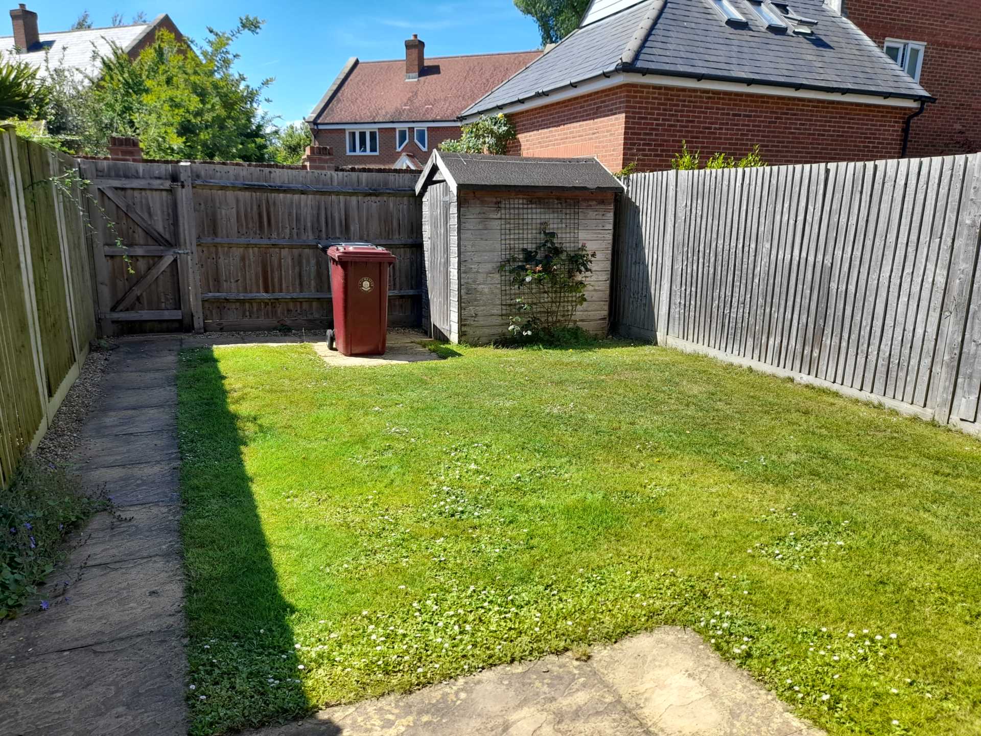 Old Common Close, Birdham, Image 12