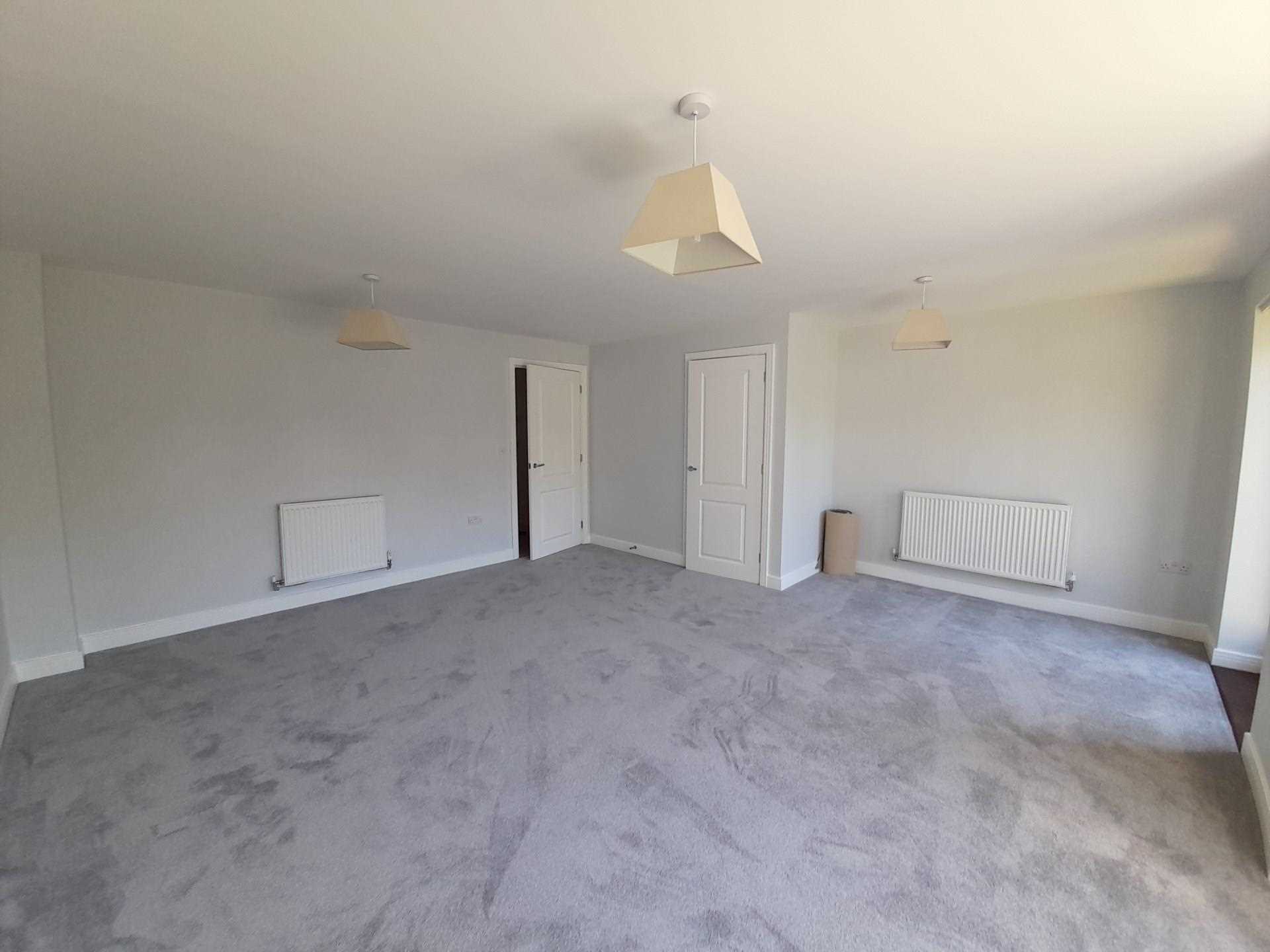 Old Common Close, Birdham, Image 6