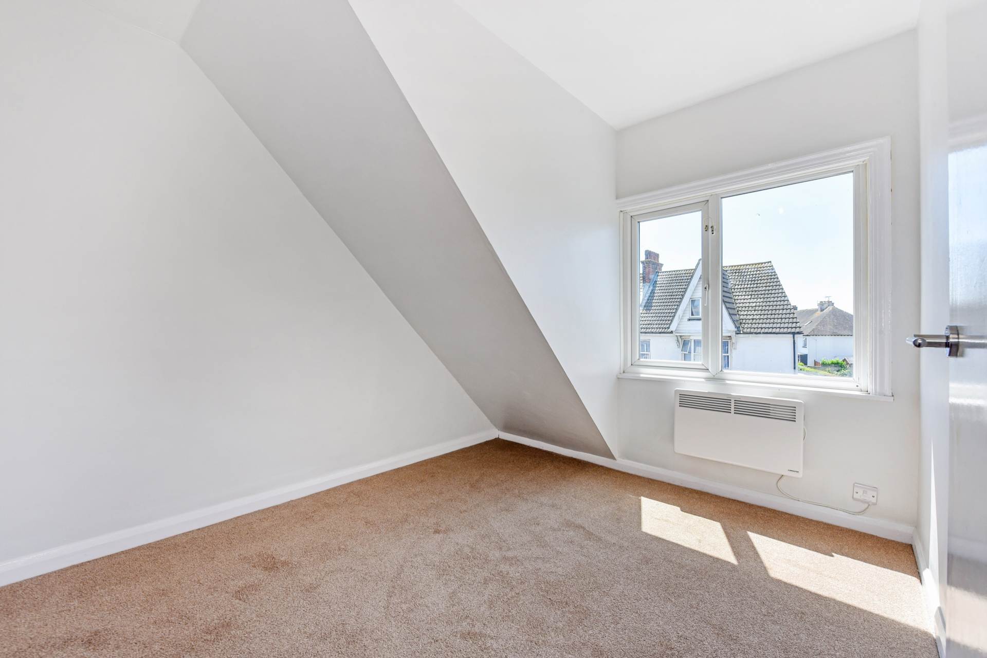 Linden Road, Bognor Regis, Image 6