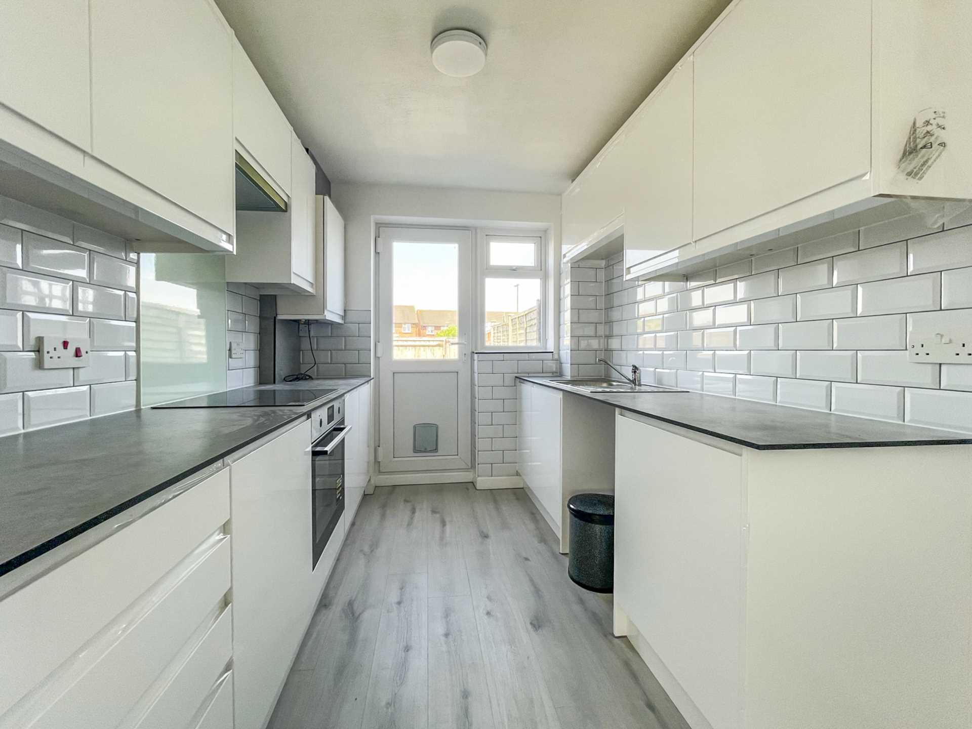 Kestrel Close, East Wittering, Image 3