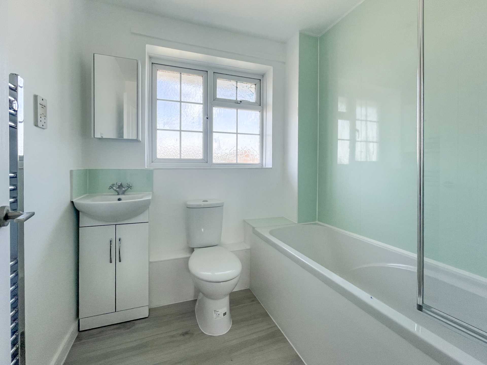 Kestrel Close, East Wittering, Image 9