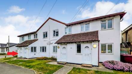 Bracklesham Court, Bracklesham Lane, Image 1