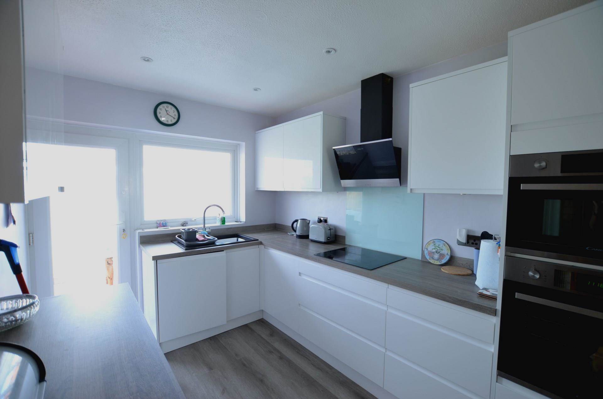 Cakeham Way, West Wittering, Image 2