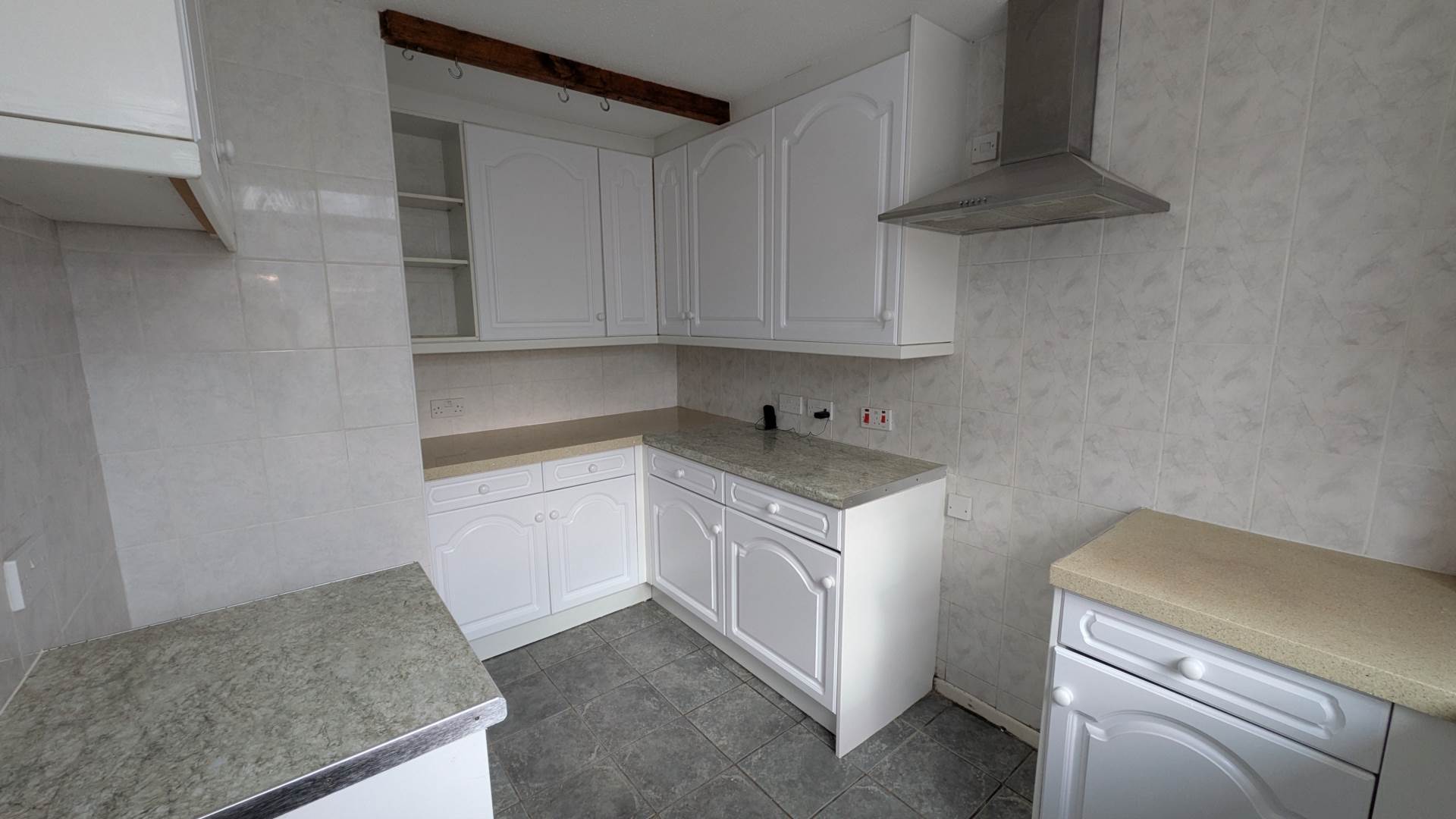 Downview Close, East Wittering, Image 2