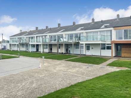 Marineside, Bracklesham, Image 1