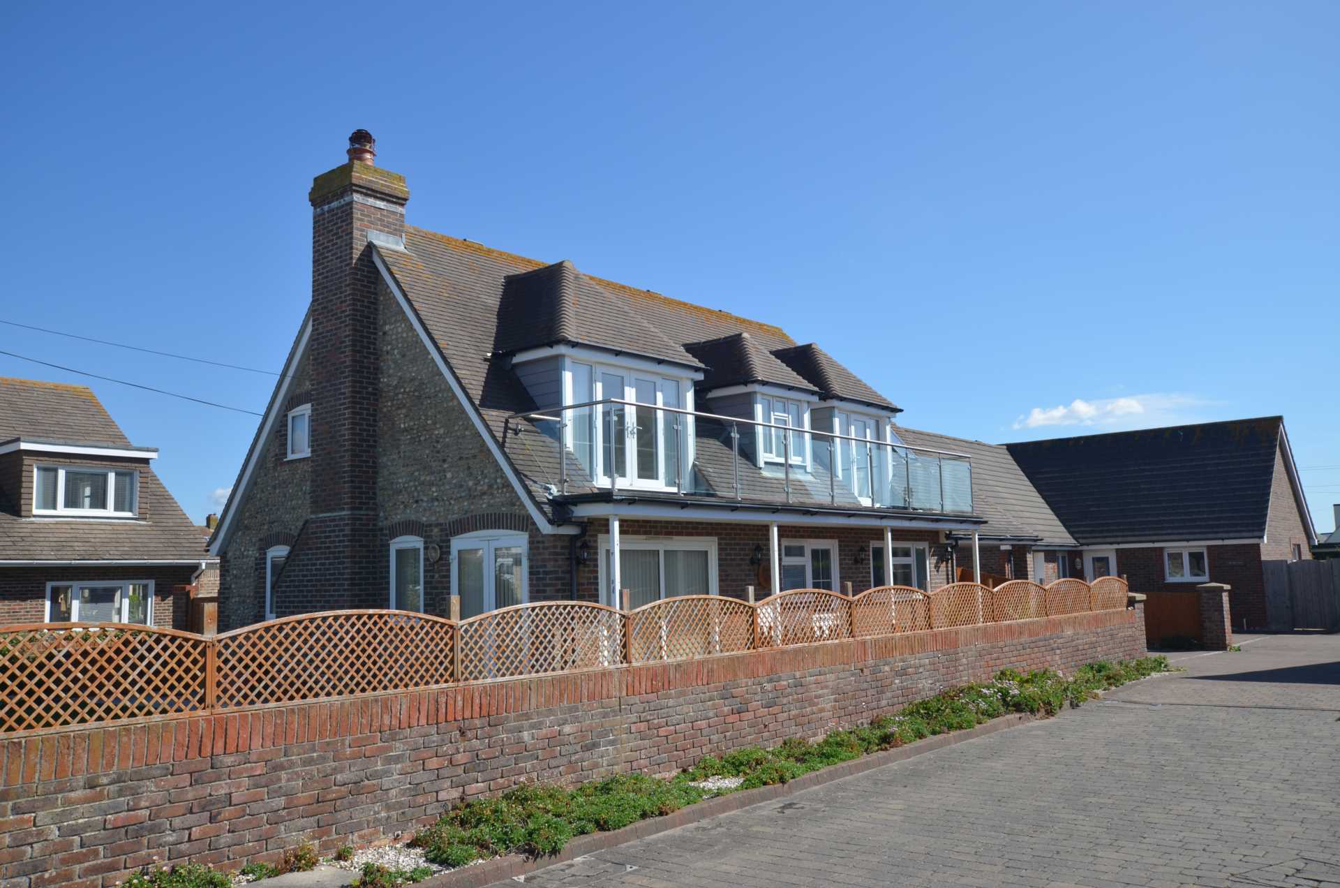 Barn Walk, East Wittering, Image 5