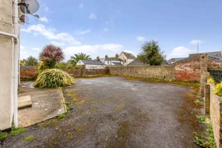 Bassett Road, Bognor Regis, Image 12