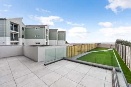 East Bracklesham Drive, Bracklesham Bay, West Sussex, PO20, Image 23