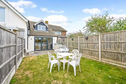 Oakfield Avenue, East Wittering, West Sussex, Image 13