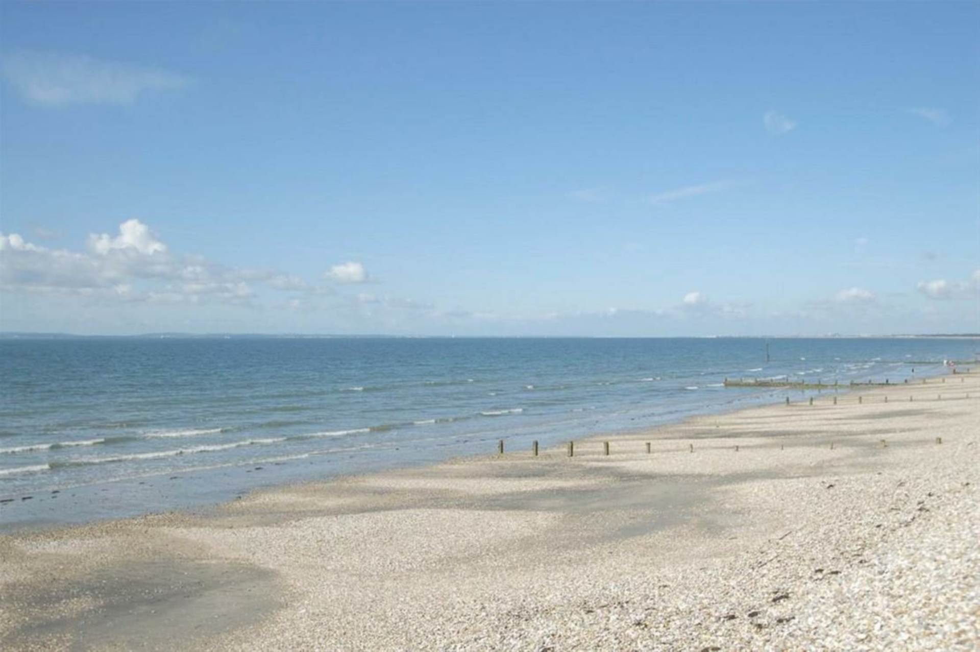 Marineside, Bracklesham Bay, PO20, Image 12